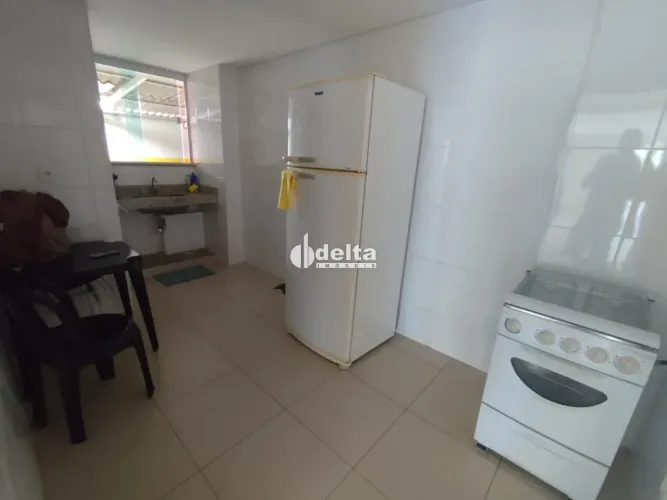 Apartamento com 3 quartos sendo 1 suíte disponível para venda no bairro Fundinho em Uberlâ