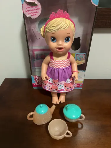 Boneca baby alive hora do chá 