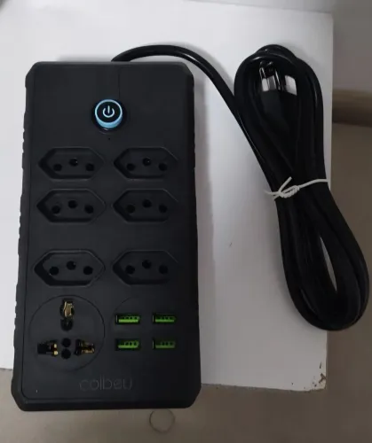 Extensão elétrica 2M Coibeu com entradas USB 110-220v (LACRADO)