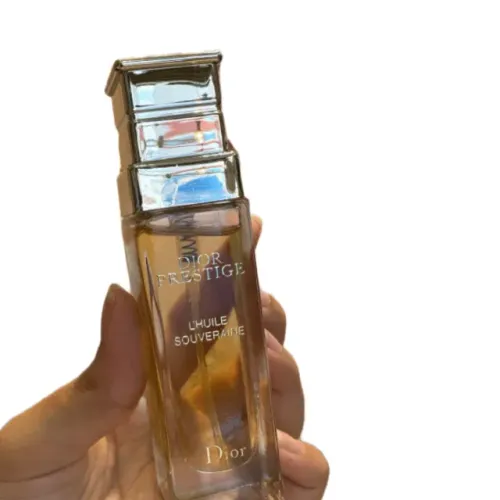 SkinCare óleo-serum revitalizante dissolve rapidamente na pele (Produto de mostruário) 