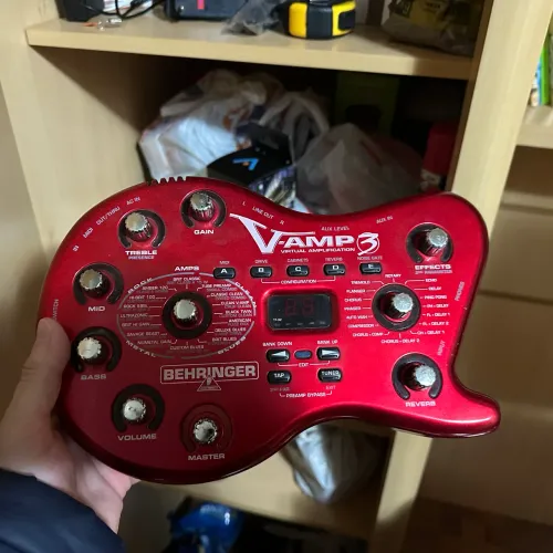 Pedaleira v-amp 3 behringer