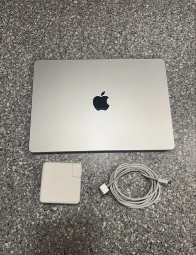 MacBook M1 Pro 16 polegadas 16GB de ram e 512GB de SSD A2442 - usado