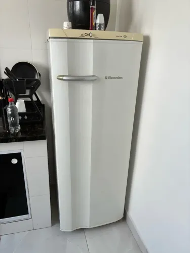 Geladeira Electrolux RDE30
