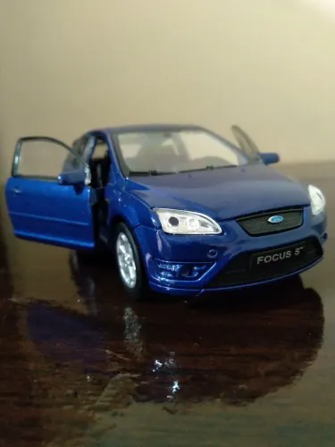 Miniatura ford focus 