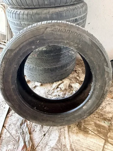 Rodas 22 Rodas 16 e um pneu 19