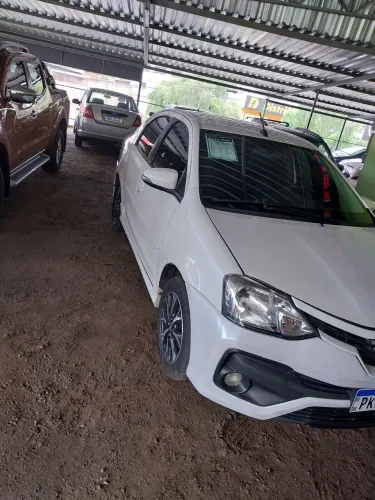 Toyota Etios Platinum Sed. 1.5 Flex 16V 4P Aut. 2017