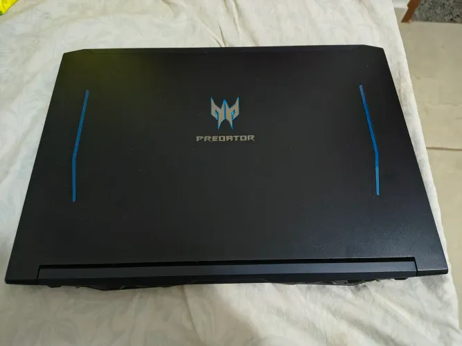 Notebook Acer Predator Helios 300 GTX 1660ti