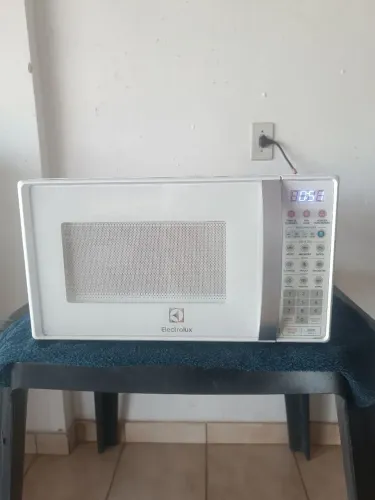 Microondas Eletrolux faço entrega