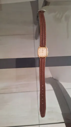 Relógio Vintage Clássico