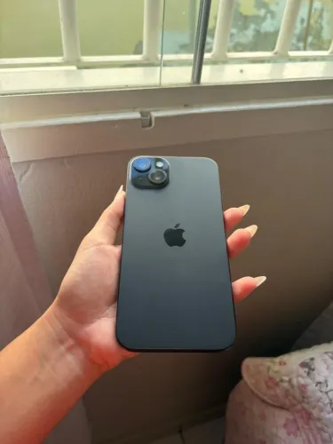 iPhone 15 plus