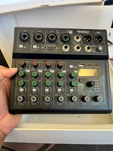 Mesa de som Wanchez G7 7 canais USB com efeitos e Phantom 48V