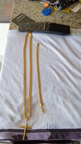 Vendo essa corrente e essa pulseira 300 Reis