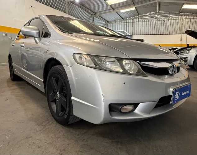 Honda Civic Sedan LXS 1.8/1.8 Flex 16V Aut. 4P 2009