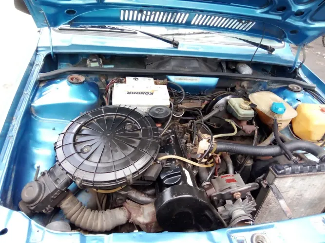 Volkswagen Voyage C/cl/fox 1.6 (álcool) 1995