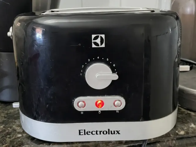 Torradeira Electrolux Usada