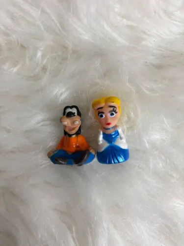 Dedoches Pateta e Cinderela