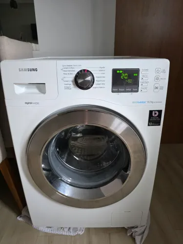 SAMSUNG 10KG ECO BUBBLE WF106 - PRA LEVAR HOJE