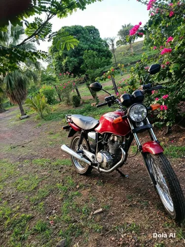 CG 125 2000