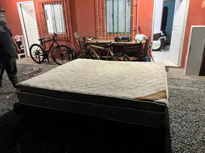 Cama king