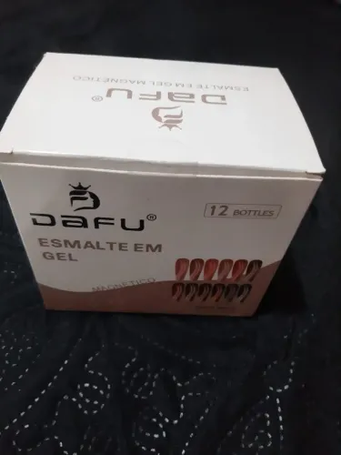 Vendo Kit com 12 Esmaltes em Gel, Dafu. 10ml cada, Olho De Gato, Imã Magnético