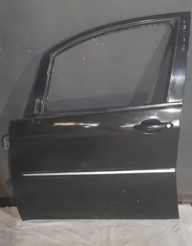 Porta dianteira Esquerda Fiat Idea 2013