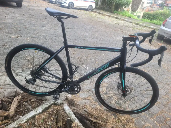 Bike OGGI Velloce Disc 2019 Shimano Claris 16v Freio a Disco com Nota Fiscal