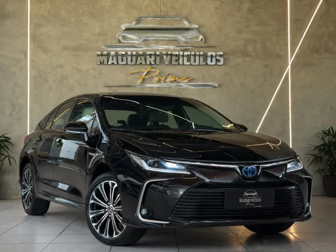 Toyota Corolla Altis Prem. Hybrid 1.8 Flex AUT 2023