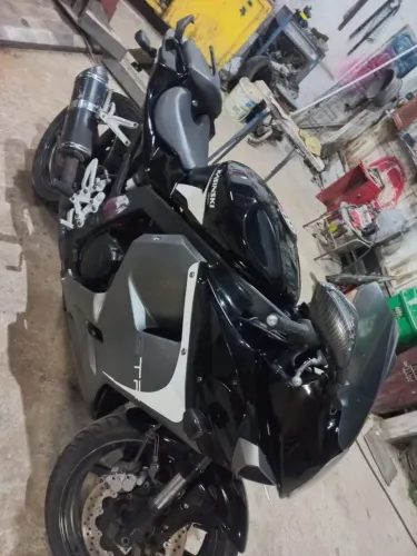 Moto em ótimo estado