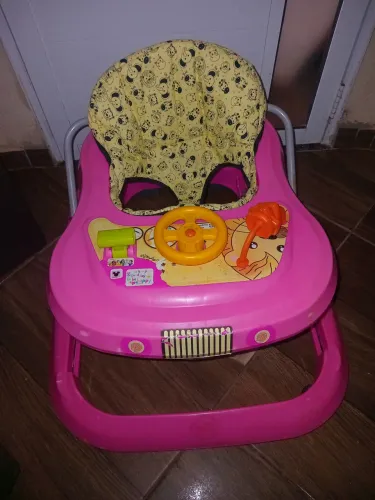 Andador infantil tutti baby entrego apenas em itapetininga-sp entrega gratuita
