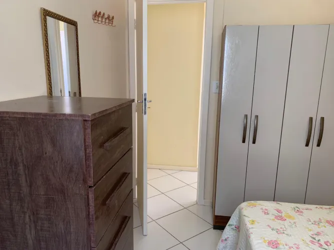 QUARTO PARA ALUGAR ? VAGA FEMININA | CANDEIAS