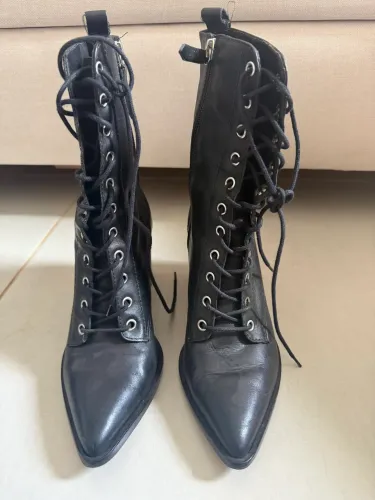 Bota Schutz Couro Preto 35