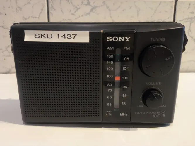 Rádio portátil Sony ICF-18 EM PERFEITO ESTADO 