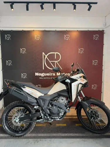 NOGUEIRA MOTOS HONDA XRE 300 SAHARA ADVENTURE BEGE 2026