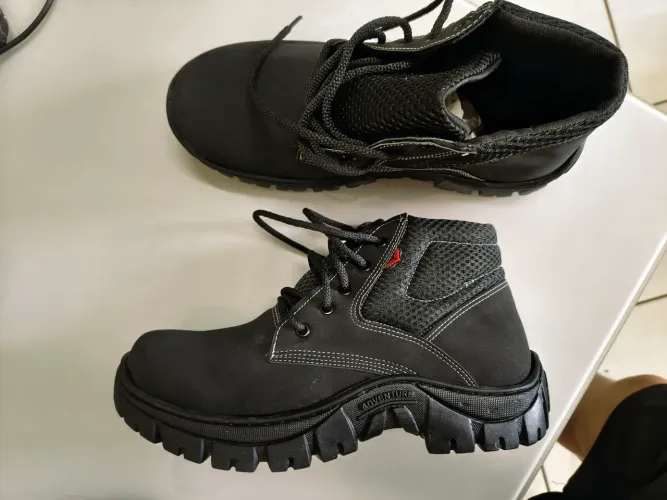 BOTA UNISSEX NOBUCK
