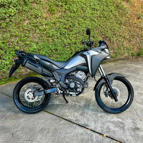 Sahara 300 Apenas 9.900km - Impecável!