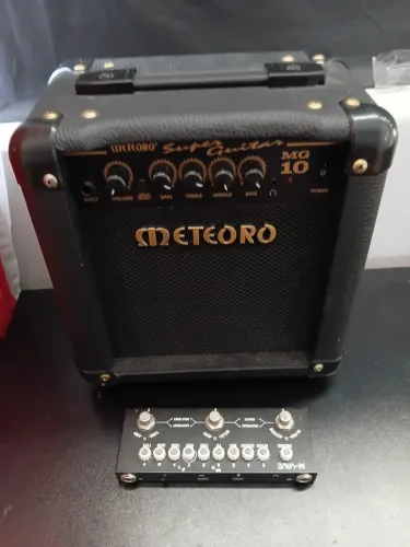 Amplificador meteoro MG10