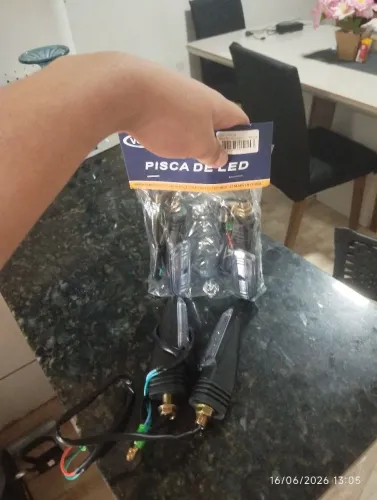 Pisca de led novo nunca foi usado motivo de venda porque queria botar na moto elétrica nao