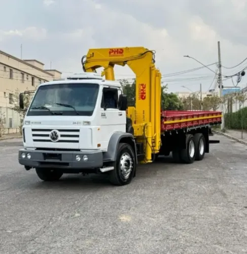 vw 24220 6x2 2008 munck