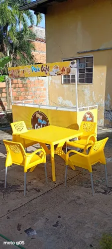 Vende se 5 jogos de mesas completa