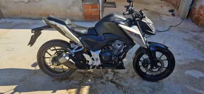 CB Twister 300 2026 