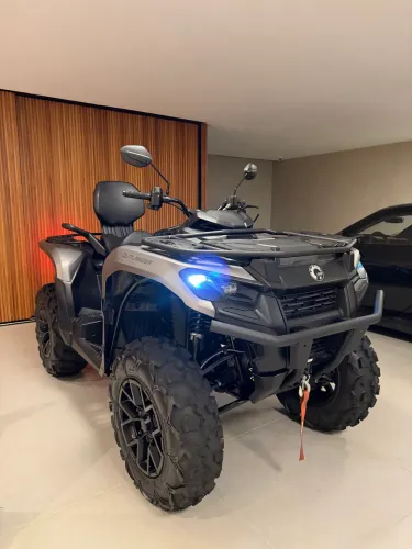Can-am Quadriciclo Outlander Max Xt 700 - 2026