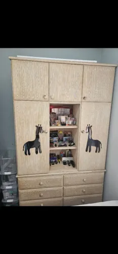 Guarda-roupa e Cômoda