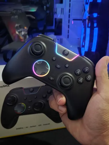 Controle Gamer EasySMX X05 Pro Preto Sem Fio Para Computador PC iOS Android Switch
