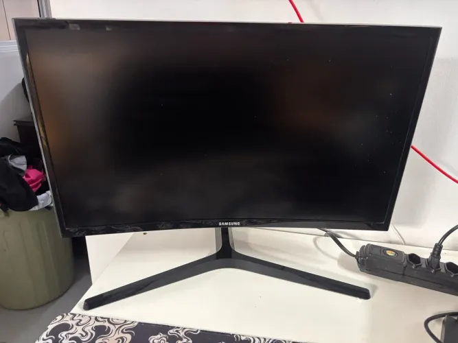 Monitor Curvo Samsung Odyssey 24