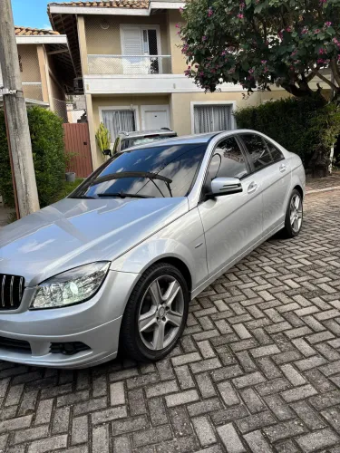 Mercedes-Benz C-180 CGI Classic 1.8 16V 156cv Aut. 2011
