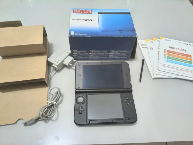 Nintendo 3DS (azul) blue desbloqueado