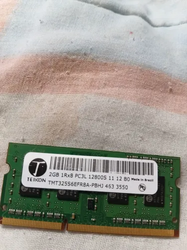 Memória RAM 2 GB