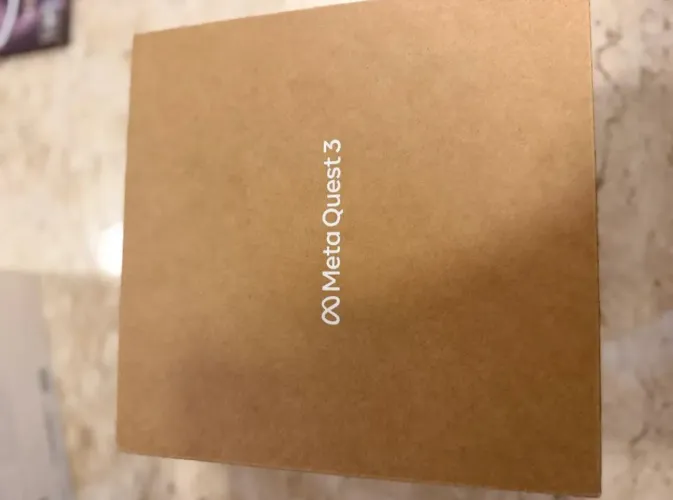 Oculus Meta Quest 3 512gb cor branco , ainda na garantia 