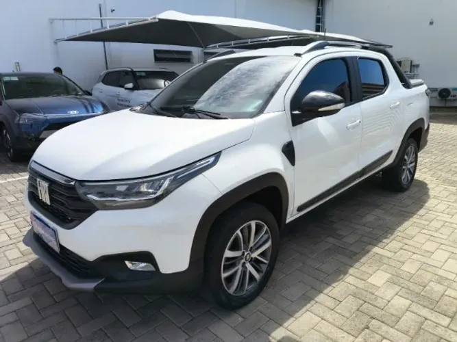 Fiat Strada Volcano 1.3 Flex 8V CD 2025