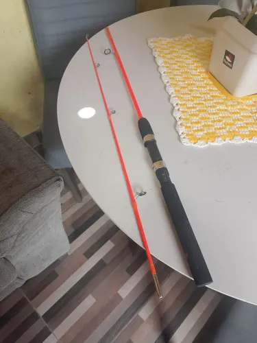 Vara de pesca desmontável